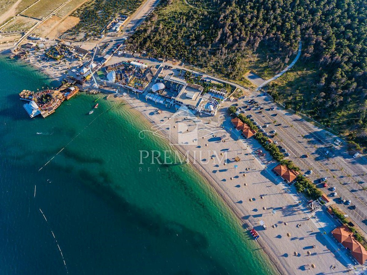 TERRENO IN UNA POSIZIONE MOLTO ATTRAENTE, ZRĆE - NOVALJA