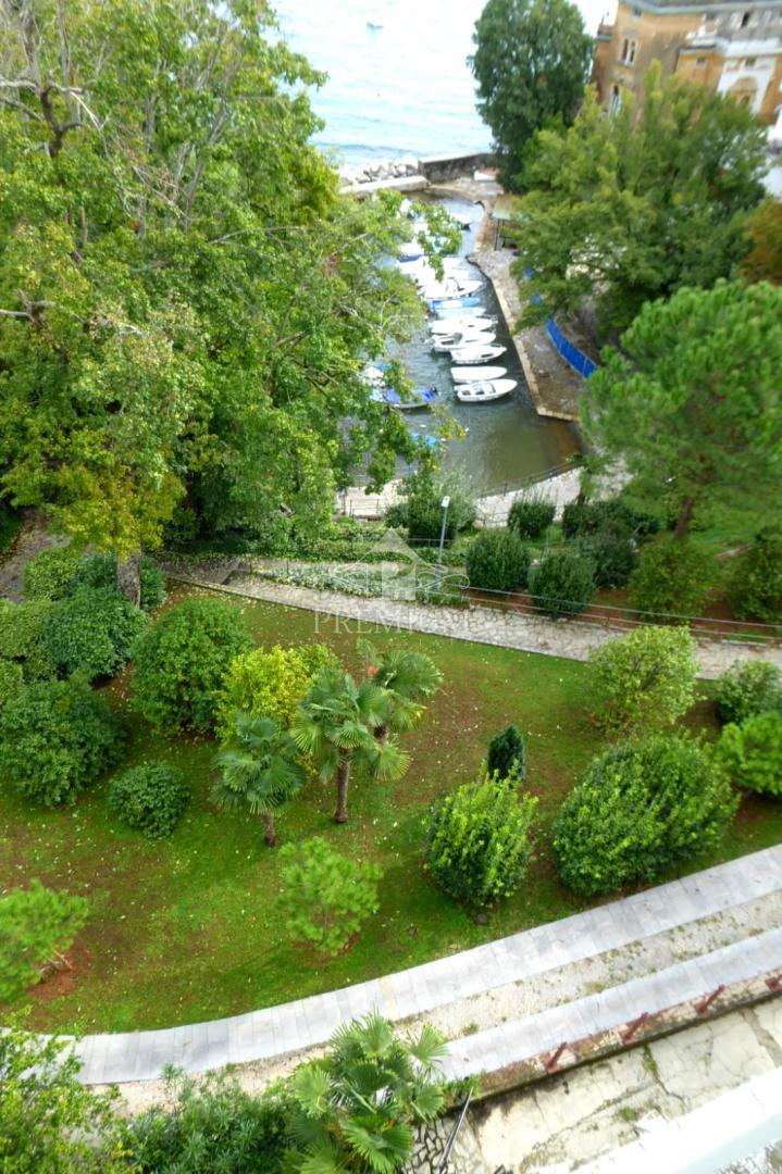 APPARTAMENTO A OPATIJA VILLA VICINO AL LUNGOMARE, CENTRO