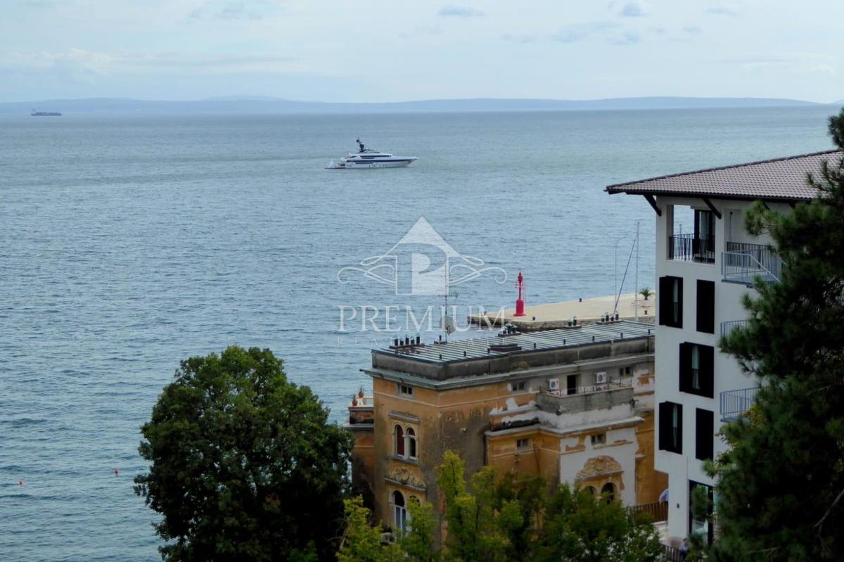 APPARTAMENTO A OPATIJA VILLA VICINO AL LUNGOMARE, CENTRO