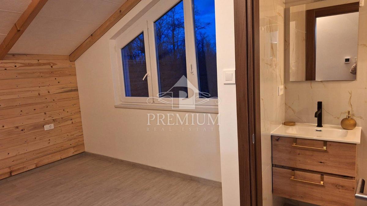 APPARTAMENTO 140 m2, PARCHEGGIO