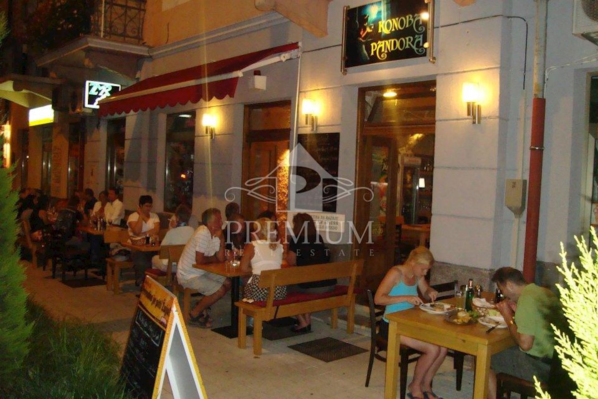 TAVERNA NEL CENTRO DI CRIKVENICA, UNA RARITA' SUL MERCATO!