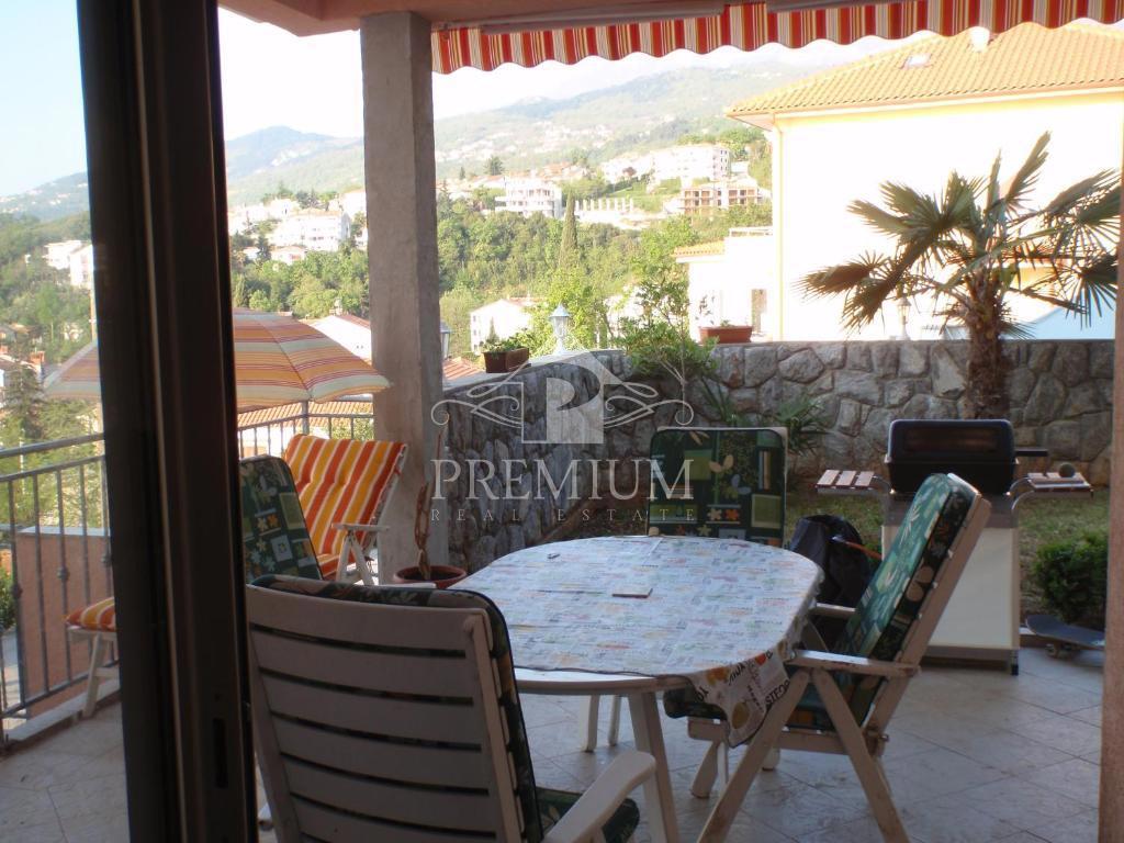 APPARTAMENTO DUPLEX 290 m2, VICINO AL MARE, VISTA, GARAGE