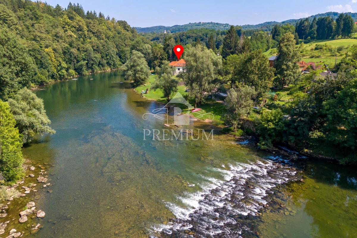 BELLISSIMA PROPRIETÀ SUL FIUME KUPA