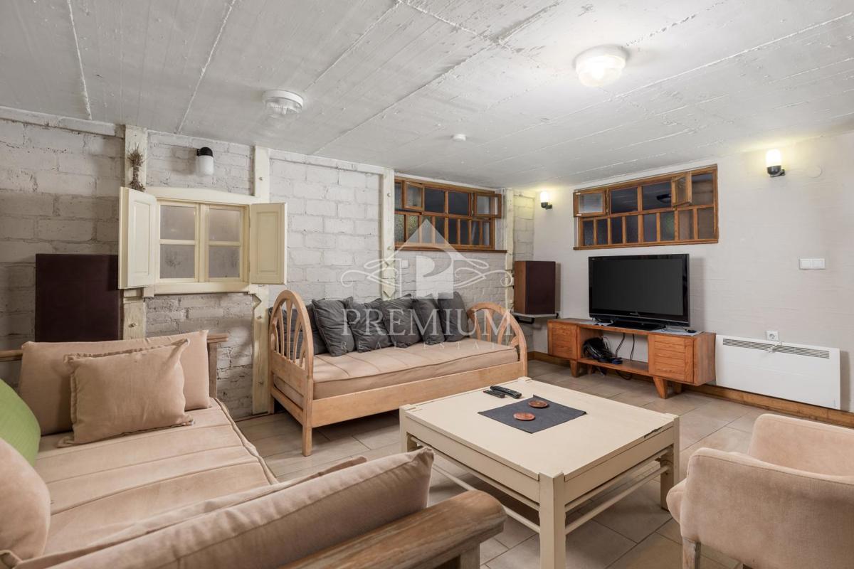 BELLISSIMA PROPRIETÀ SUL FIUME KUPA