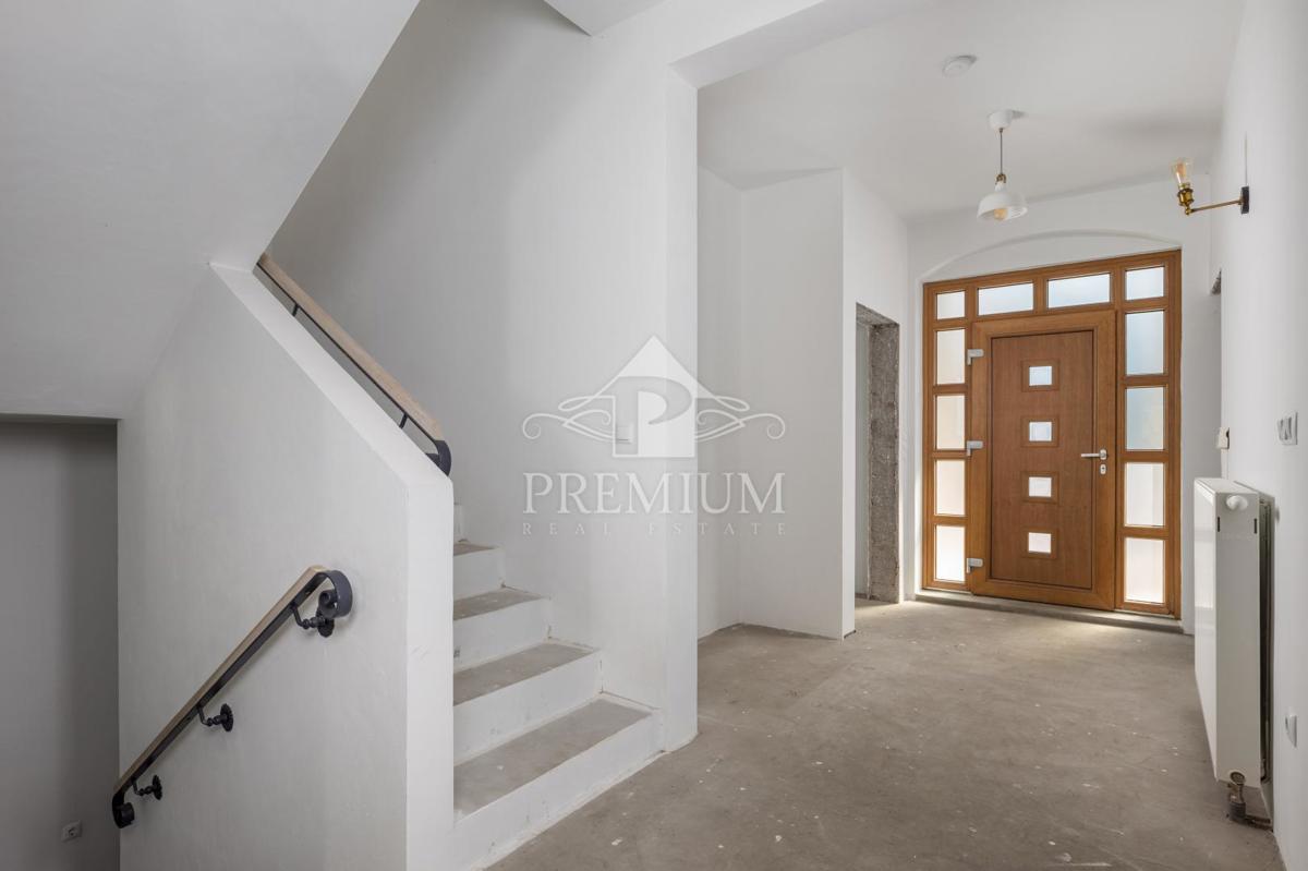 BELLISSIMA PROPRIETÀ SUL FIUME KUPA