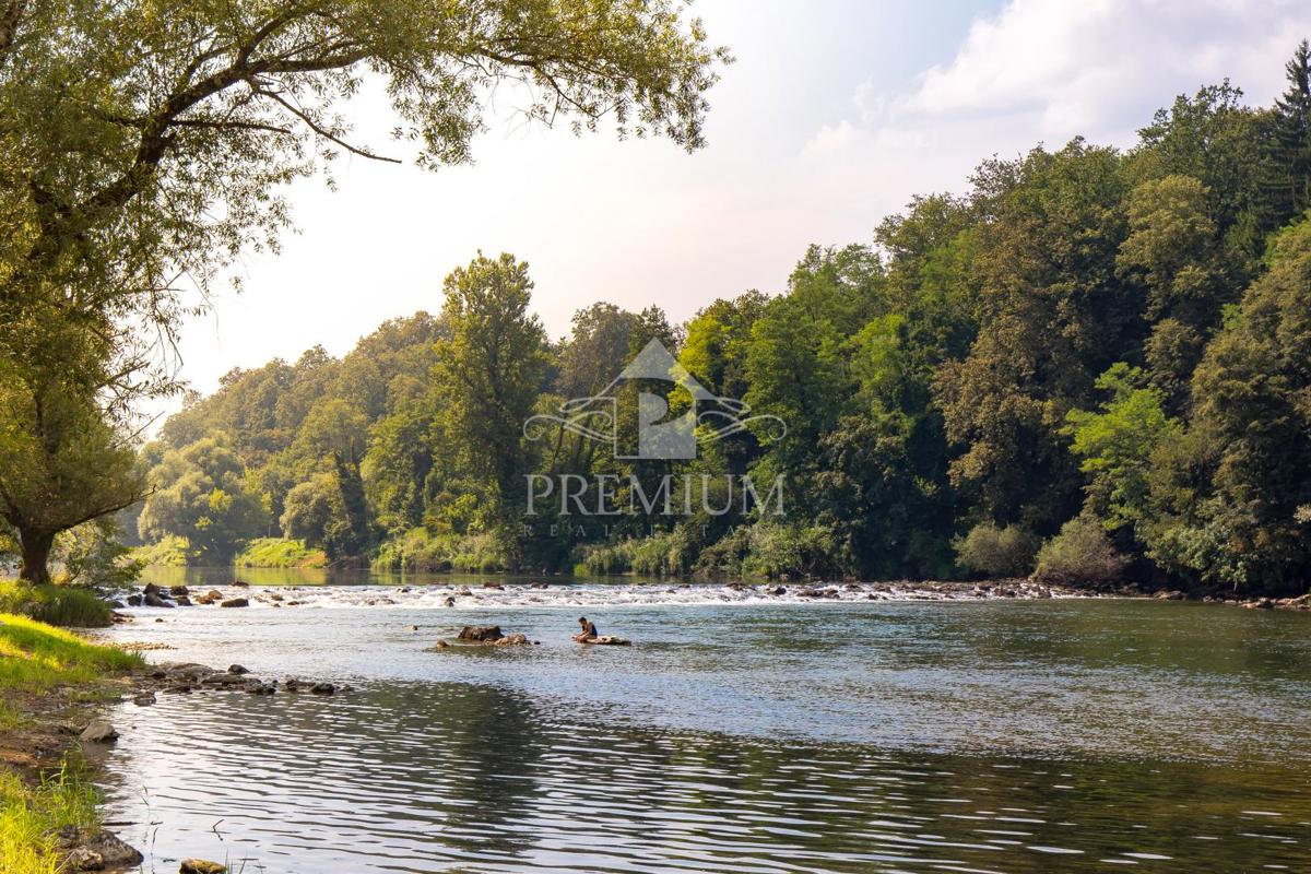 BELLISSIMA PROPRIETÀ SUL FIUME KUPA