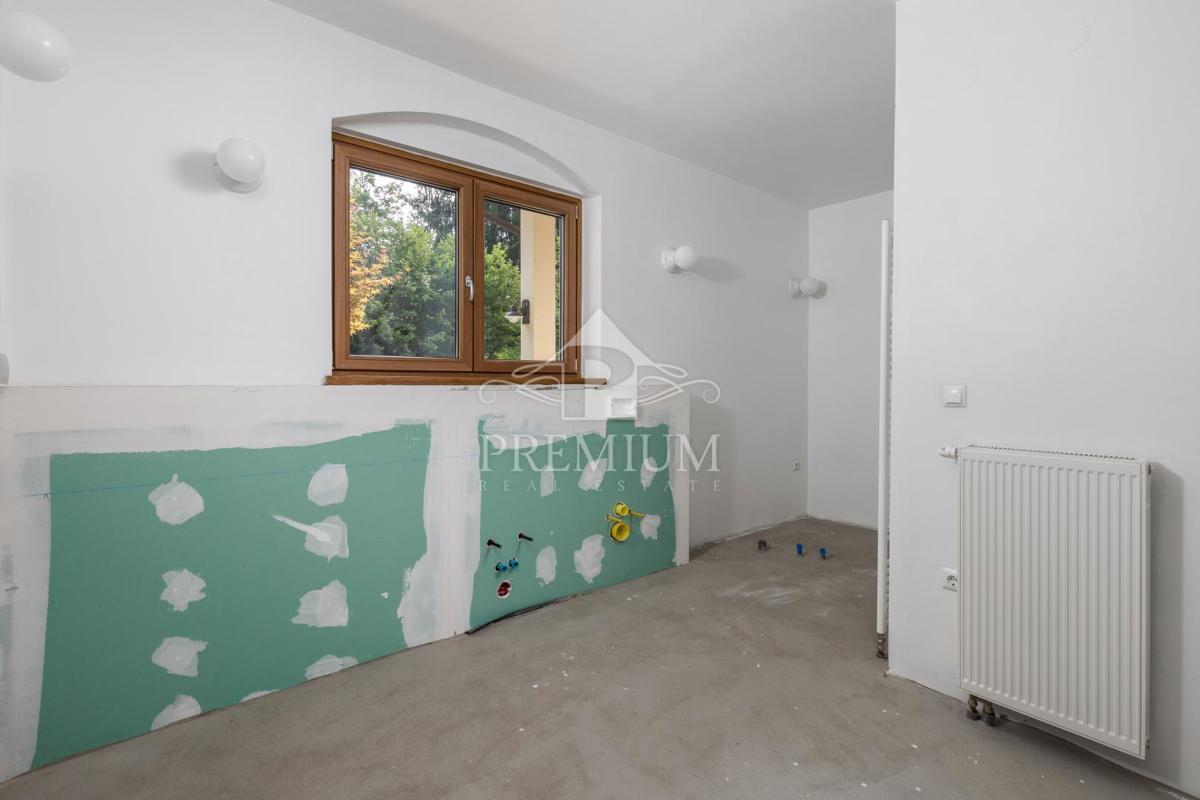 BELLISSIMA PROPRIETÀ SUL FIUME KUPA