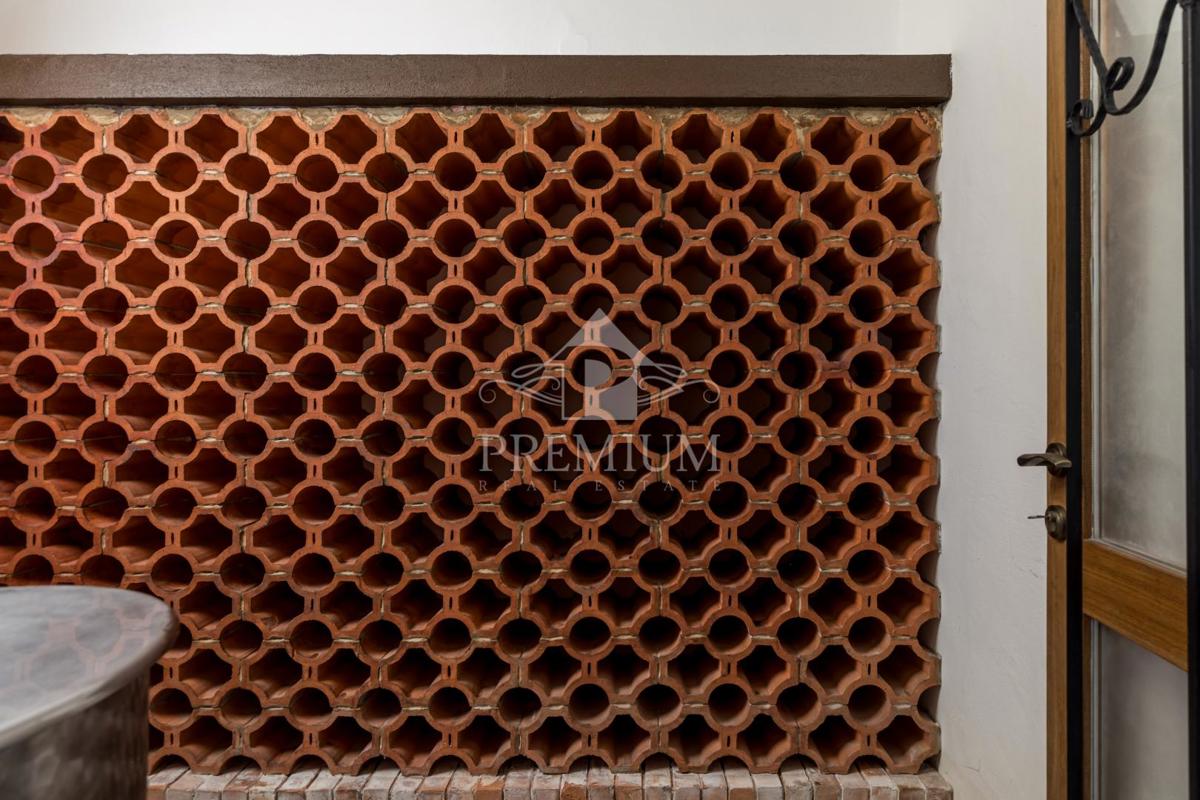 BELLISSIMA PROPRIETÀ SUL FIUME KUPA