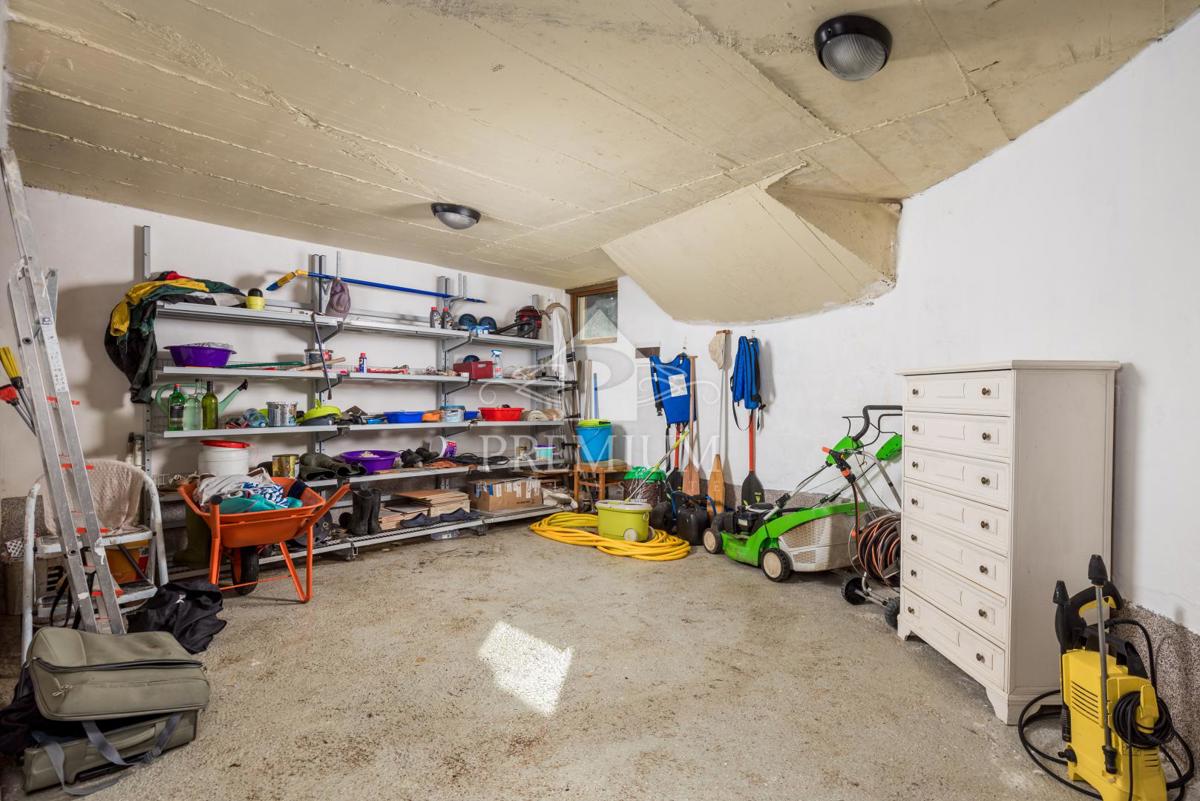 BELLISSIMA PROPRIETÀ SUL FIUME KUPA