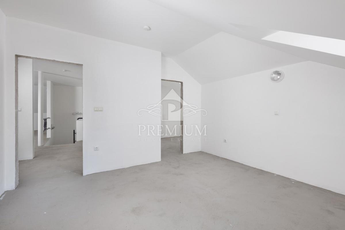 BELLISSIMA PROPRIETÀ SUL FIUME KUPA