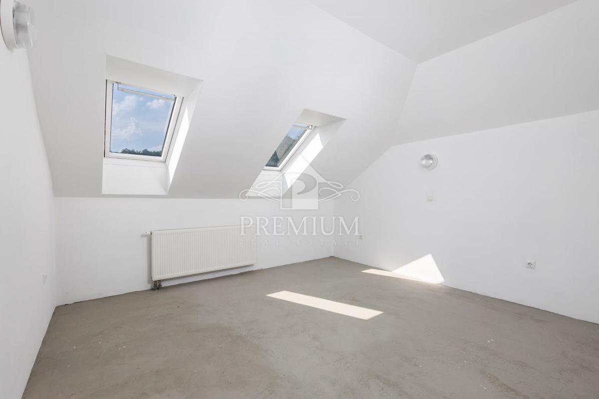 BELLISSIMA PROPRIETÀ SUL FIUME KUPA