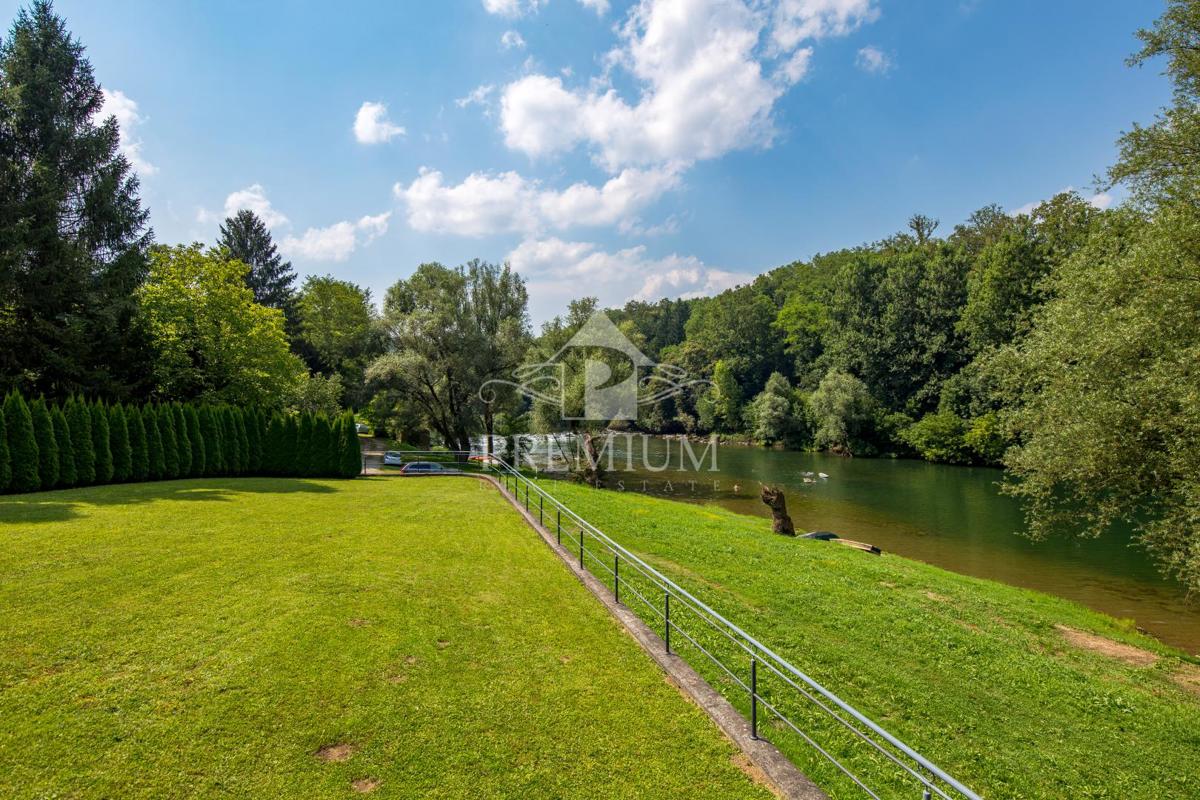 BELLISSIMA PROPRIETÀ SUL FIUME KUPA