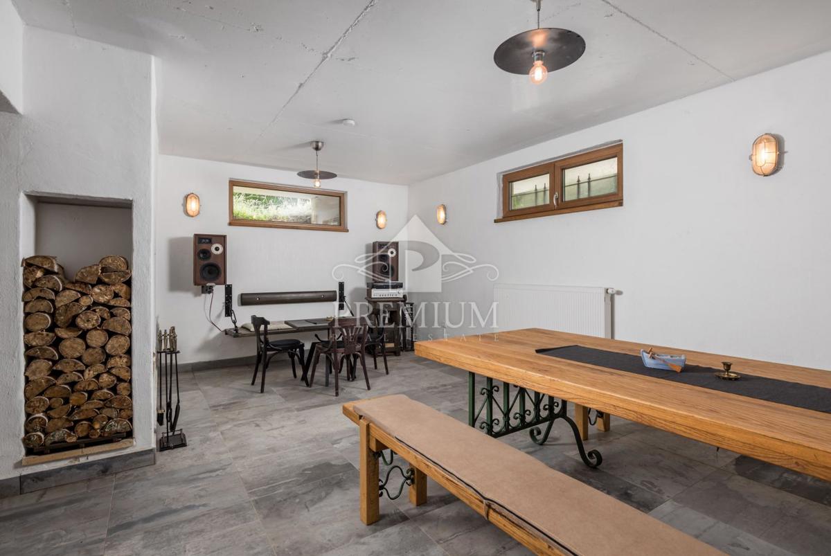 BELLISSIMA PROPRIETÀ SUL FIUME KUPA