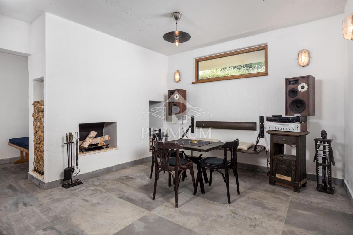 BELLISSIMA PROPRIETÀ SUL FIUME KUPA