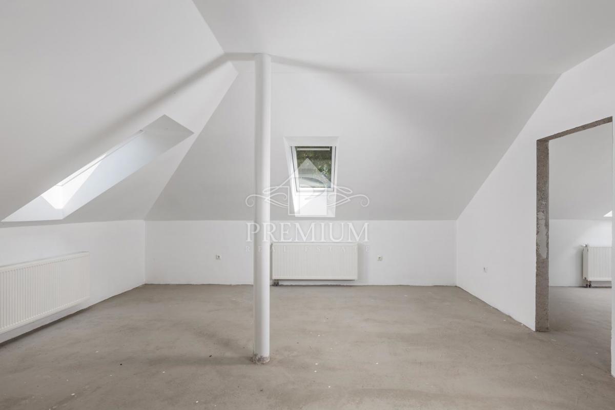 BELLISSIMA PROPRIETÀ SUL FIUME KUPA