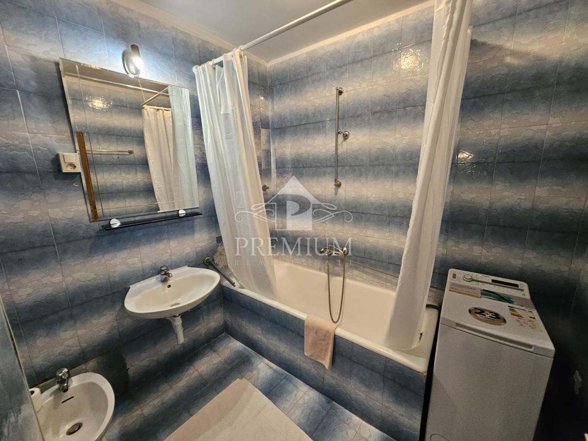 APPARTAMENTO CON GIARDINO, CENTRO