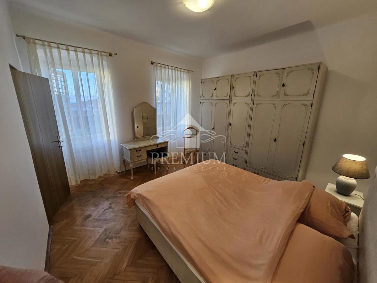 APPARTAMENTO CON GIARDINO, CENTRO