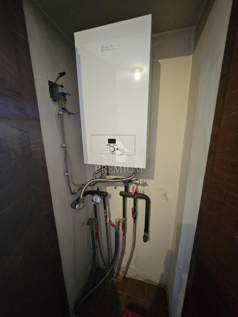 APPARTAMENTO CON GIARDINO, CENTRO