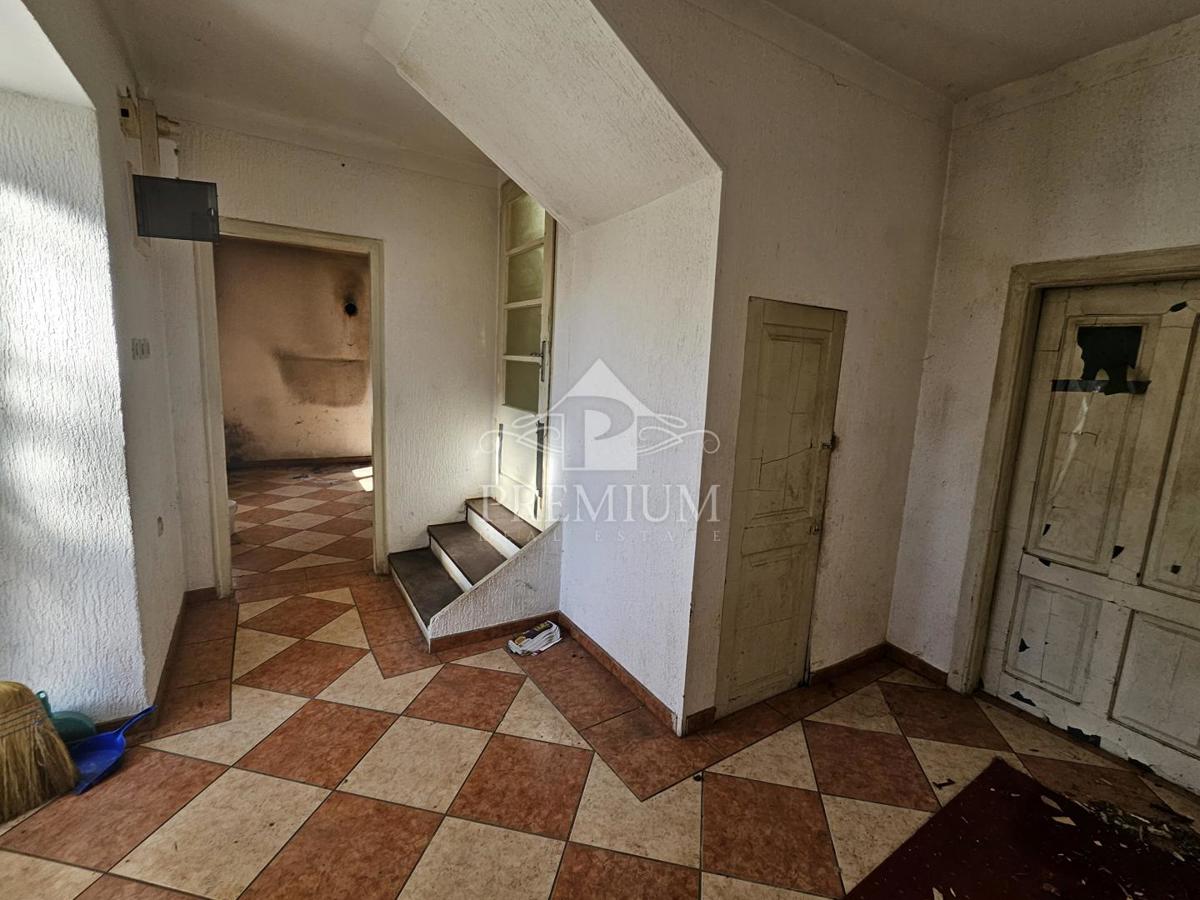 VECCHIA CASA PER ADATTAMENTO