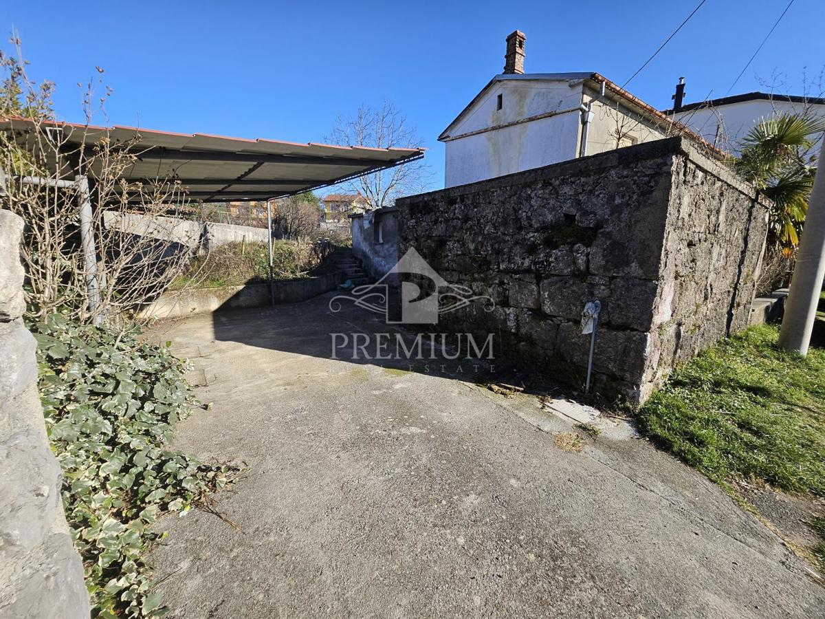 VECCHIA CASA PER ADATTAMENTO