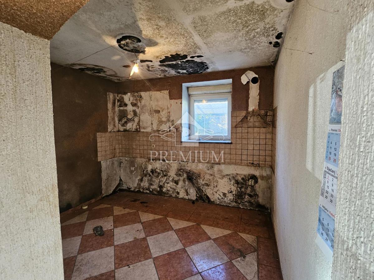 VECCHIA CASA PER ADATTAMENTO