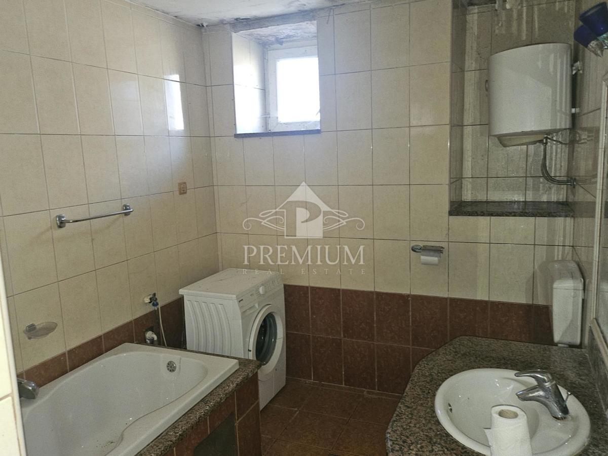 VECCHIA CASA PER ADATTAMENTO