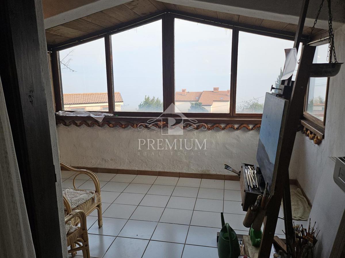 CASA UNIFAMILIARE CON AMPIO GIARDINO IN POSIZIONE TRANQUILLA