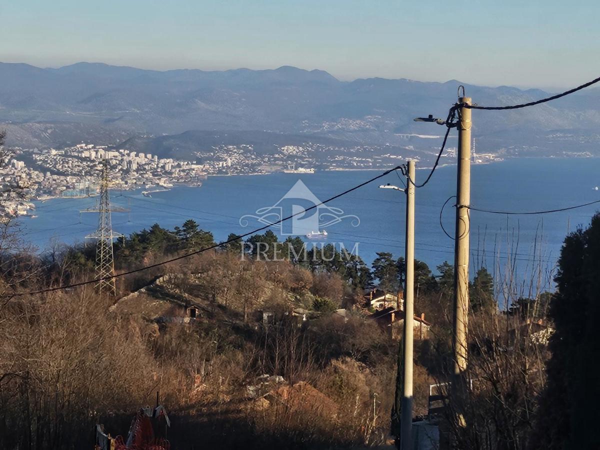 TERRENO EDIFICABILE IN POSIZIONE TRANQUILLA