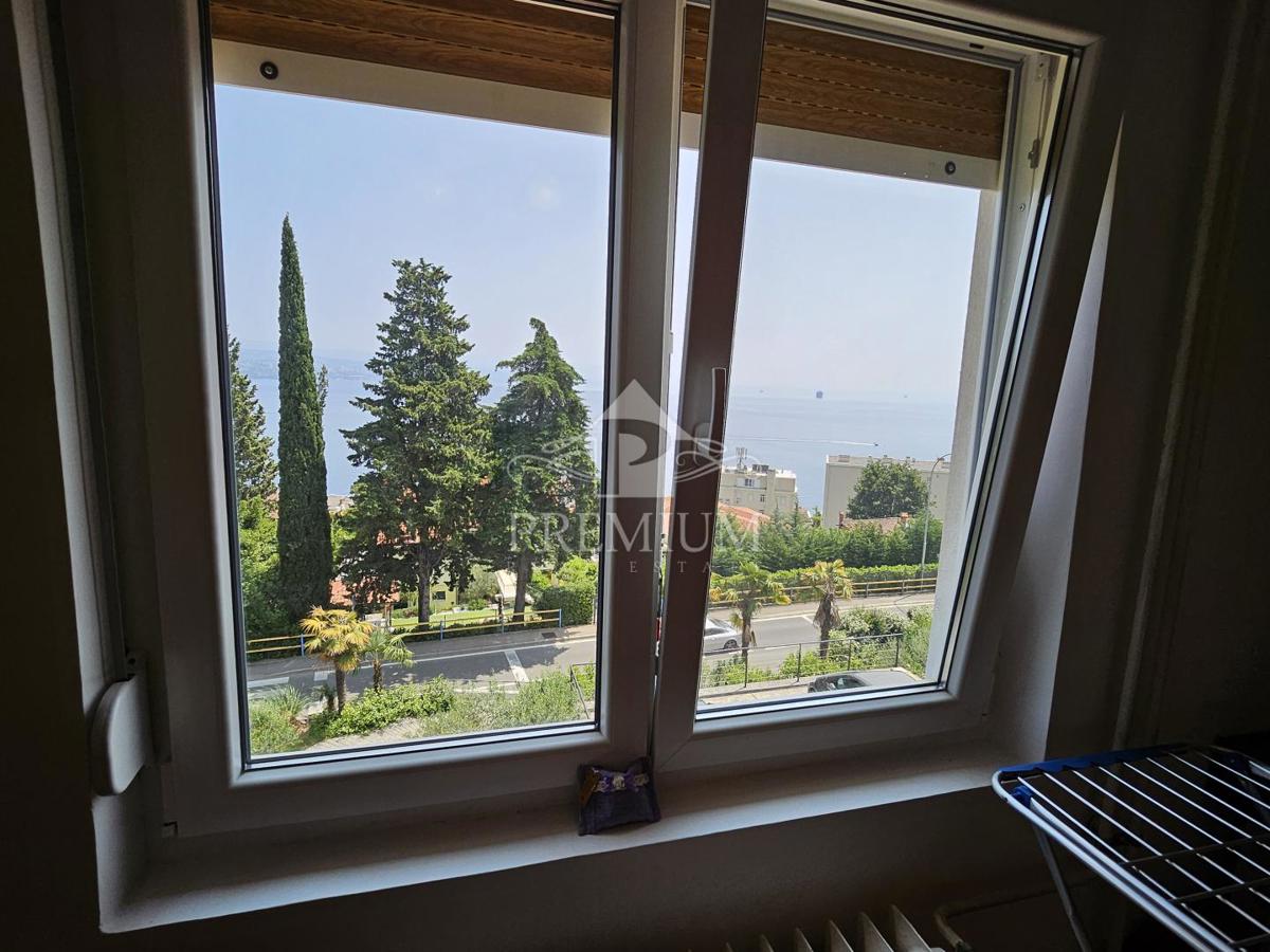 APPARTAMENTO VICINO AL CENTRO CON BELLISSIMA VISTA