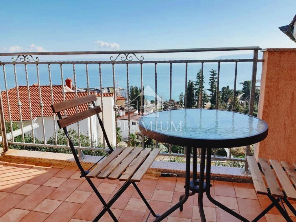 APPARTAMENTO / MONOLOCALE 38 m2, VICINO AL MARE, VISTA, PARCHEGGIO