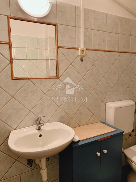 APPARTAMENTO / MONOLOCALE 38 m2, VICINO AL MARE, VISTA, PARCHEGGIO