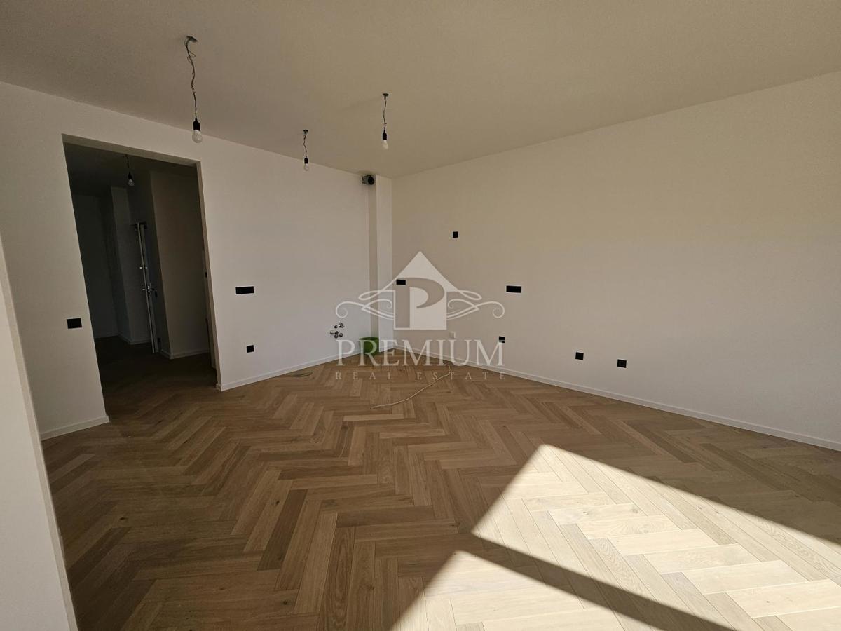 APPARTAMENTO DI NUOVA COSTRUZIONE, GARAGE, ASCENSORE, VISTA