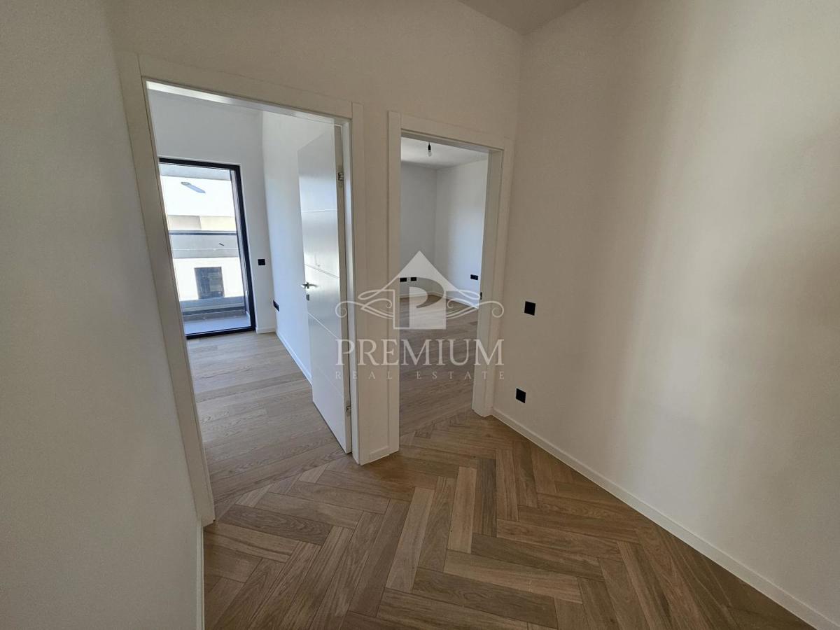 APPARTAMENTO DI NUOVA COSTRUZIONE, GARAGE, ASCENSORE, VISTA