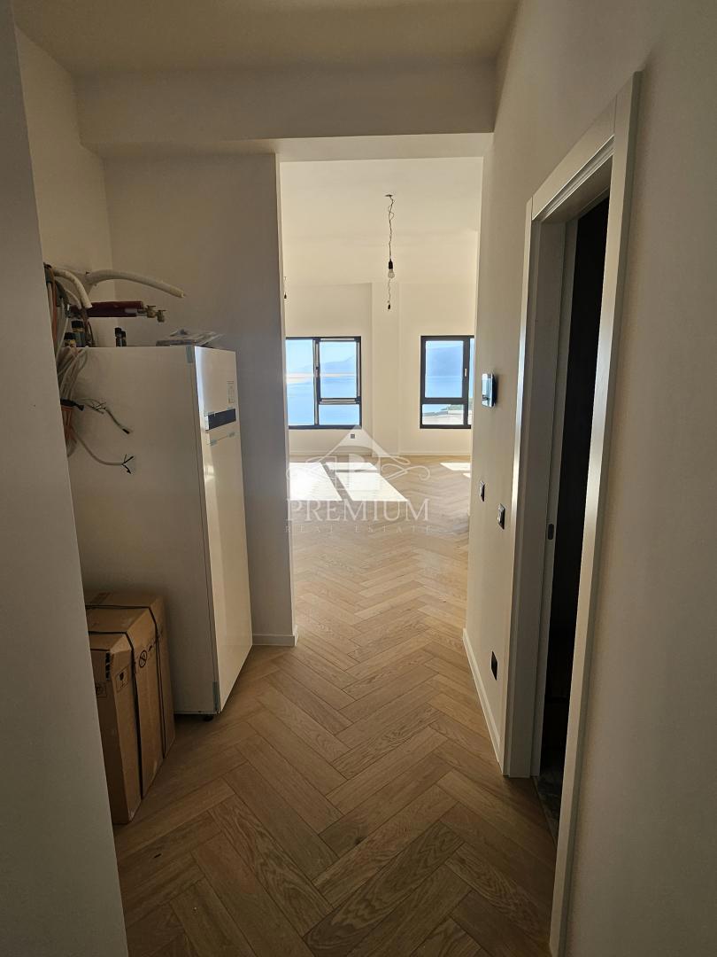 APPARTAMENTO DI NUOVA COSTRUZIONE, GARAGE, ASCENSORE, VISTA