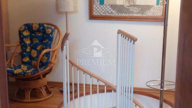 APPARTAMENTO SU DUE PIANI IN NUOVA COSTRUZIONE, GARAGE, VISTA