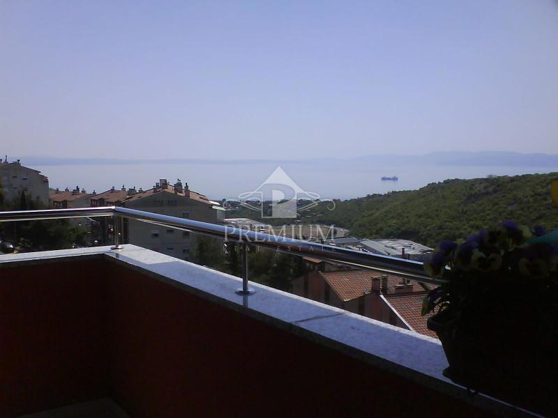 APPARTAMENTO SU DUE PIANI IN NUOVA COSTRUZIONE, GARAGE, VISTA