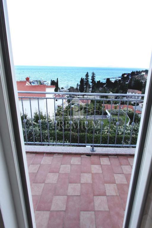 APPARTAMENTO / MONOLOCALE 31 m2, VICINO AL MARE, VISTA, PARCHEGGIO