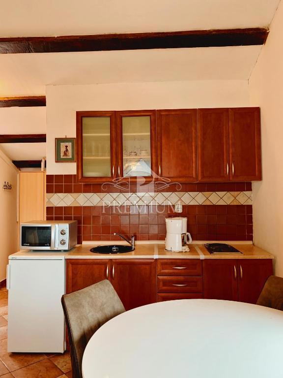 APPARTAMENTO / MONOLOCALE 31 m2, VICINO AL MARE, VISTA, PARCHEGGIO