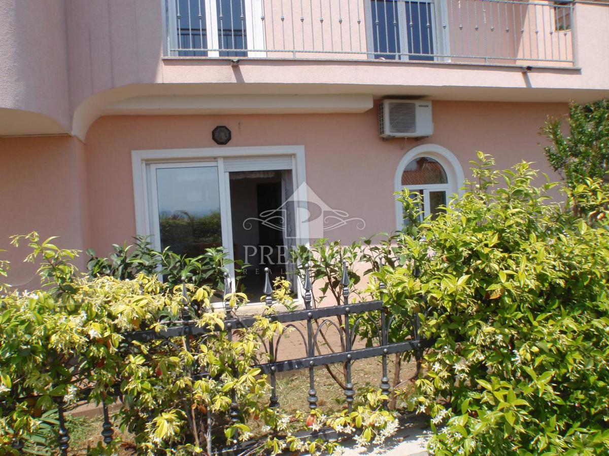 APPARTAMENTO AL PIANO TERRA 44 m2, VICINO AL MARE, VISTA