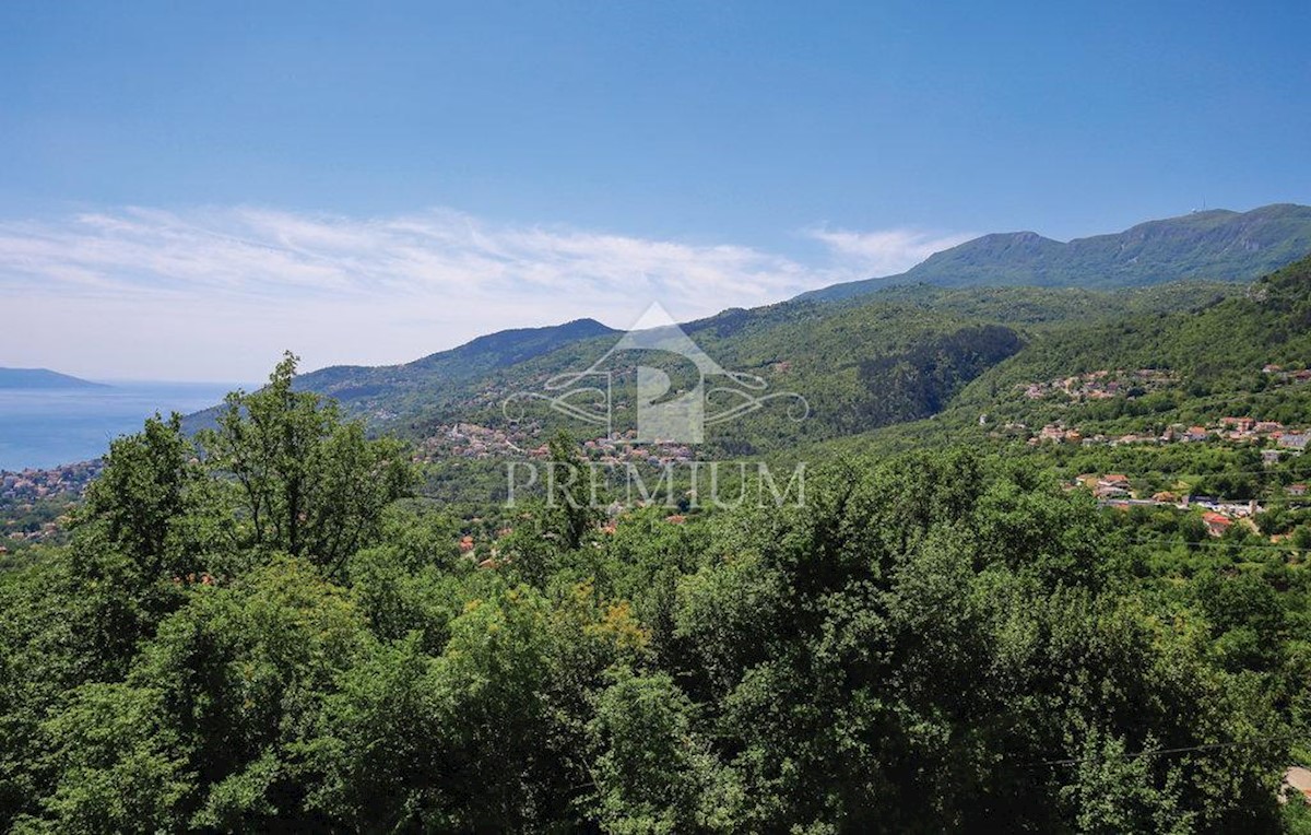 CASA CON PISCINA, VISTA MARE