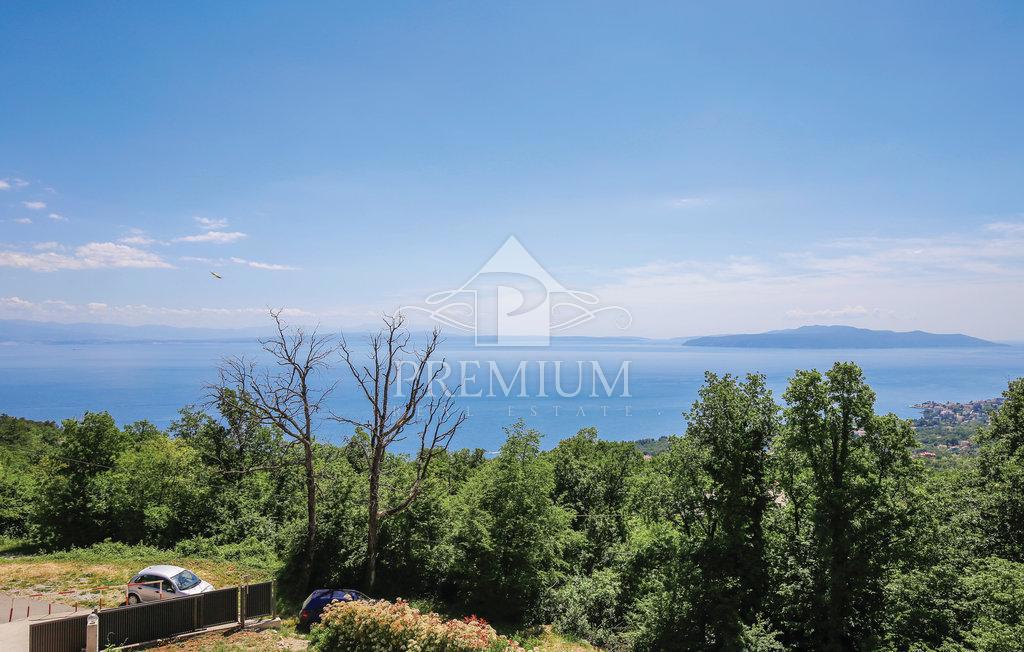 CASA CON PISCINA, VISTA MARE