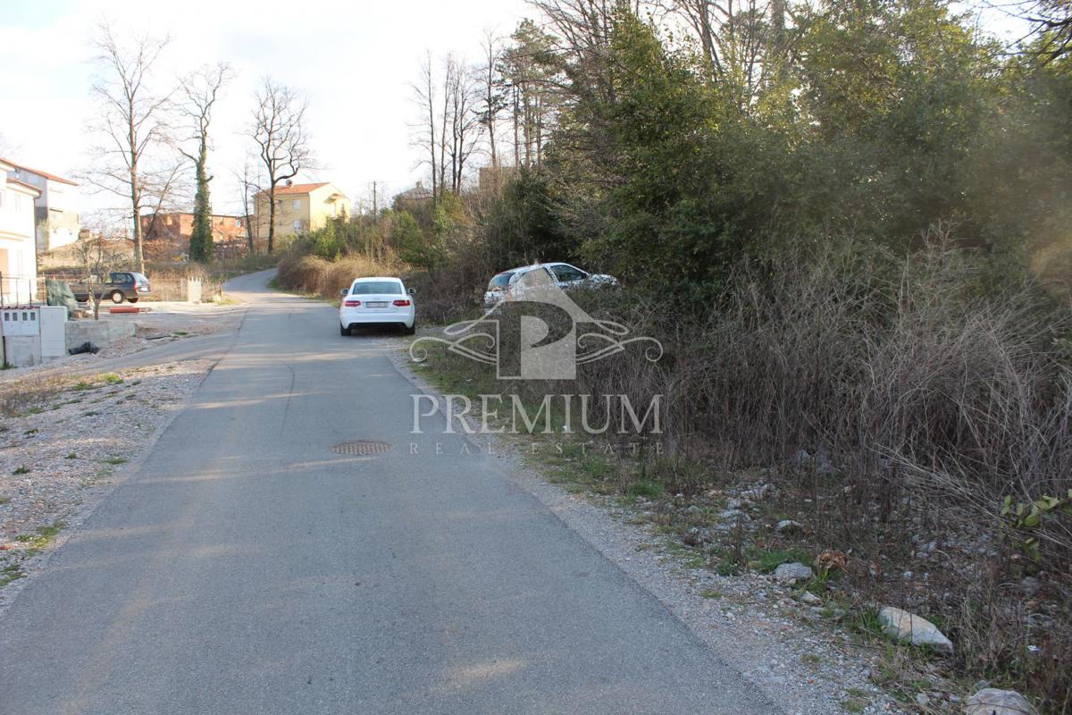 TERRENO EDIFICABILE, posizione tranquilla