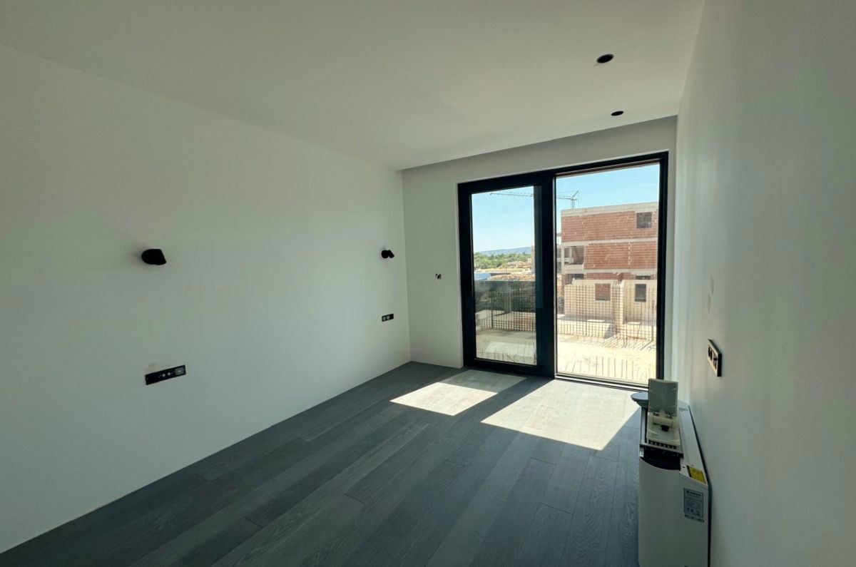 Appartamento, per la vendita, Città diKrk, Croazia, 251 m2, 950.000,00 EUR