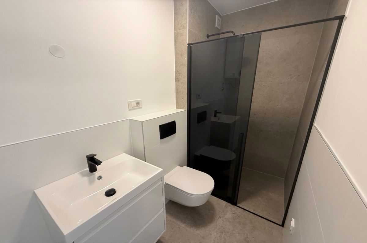 Appartamento, per la vendita, Omišalj, Croazia, 67 m2, 280.000,00 EUR