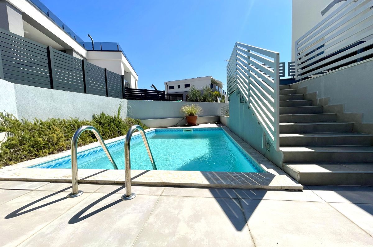 Appartamento, per la vendita, Città diKrk, Croazia, 106 m2, 599.900,00 EUR