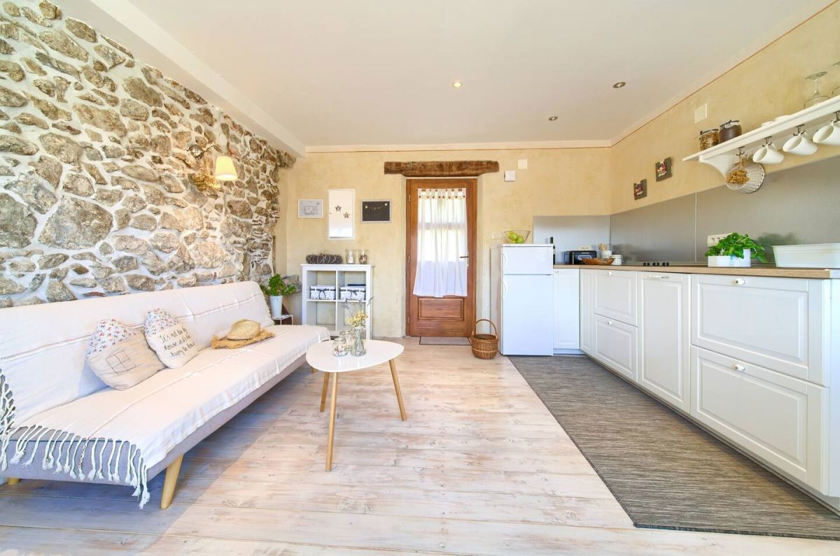 Casa, per la vendita, Dobrinj, Croazia, 80 m2, 350.000,00 EUR