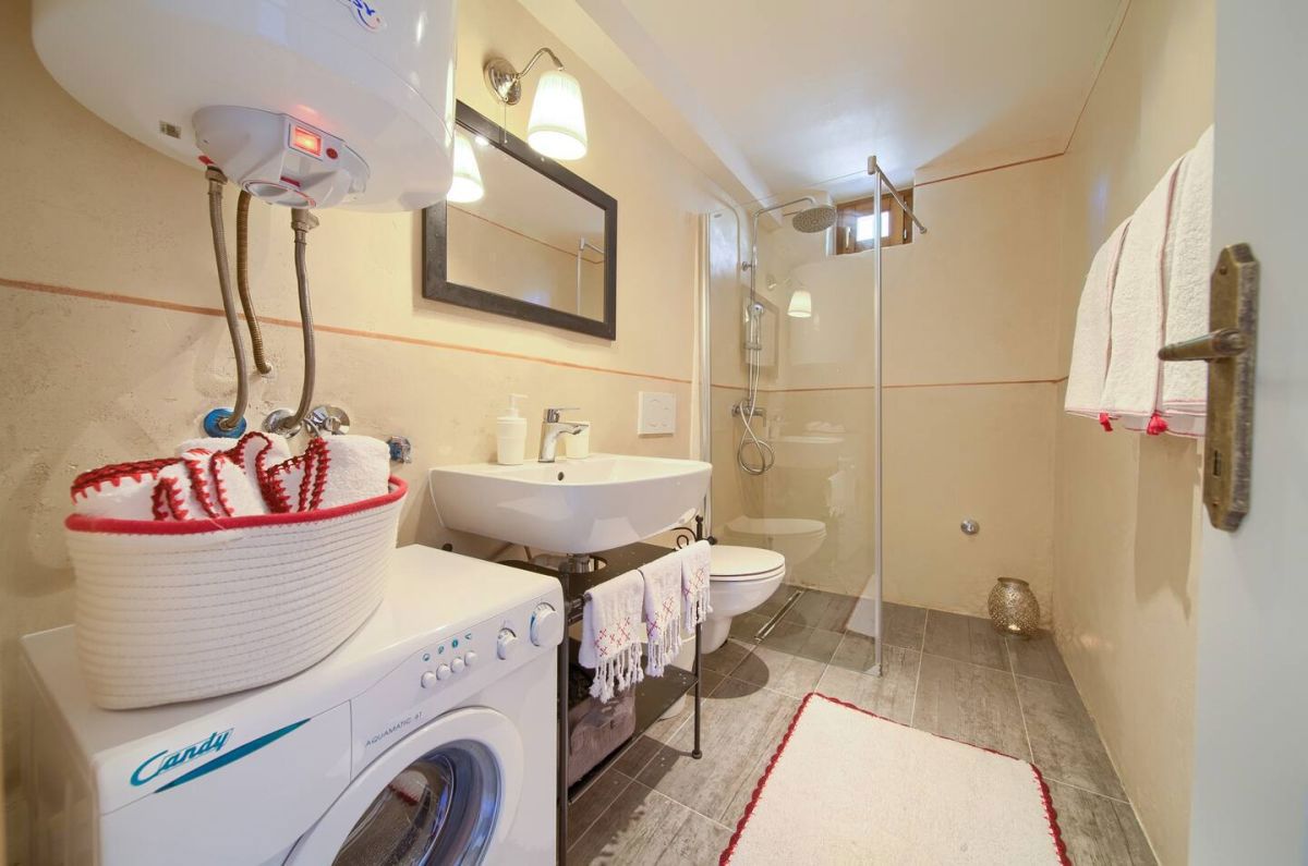 Casa, per la vendita, Dobrinj, Croazia, 80 m2, 350.000,00 EUR