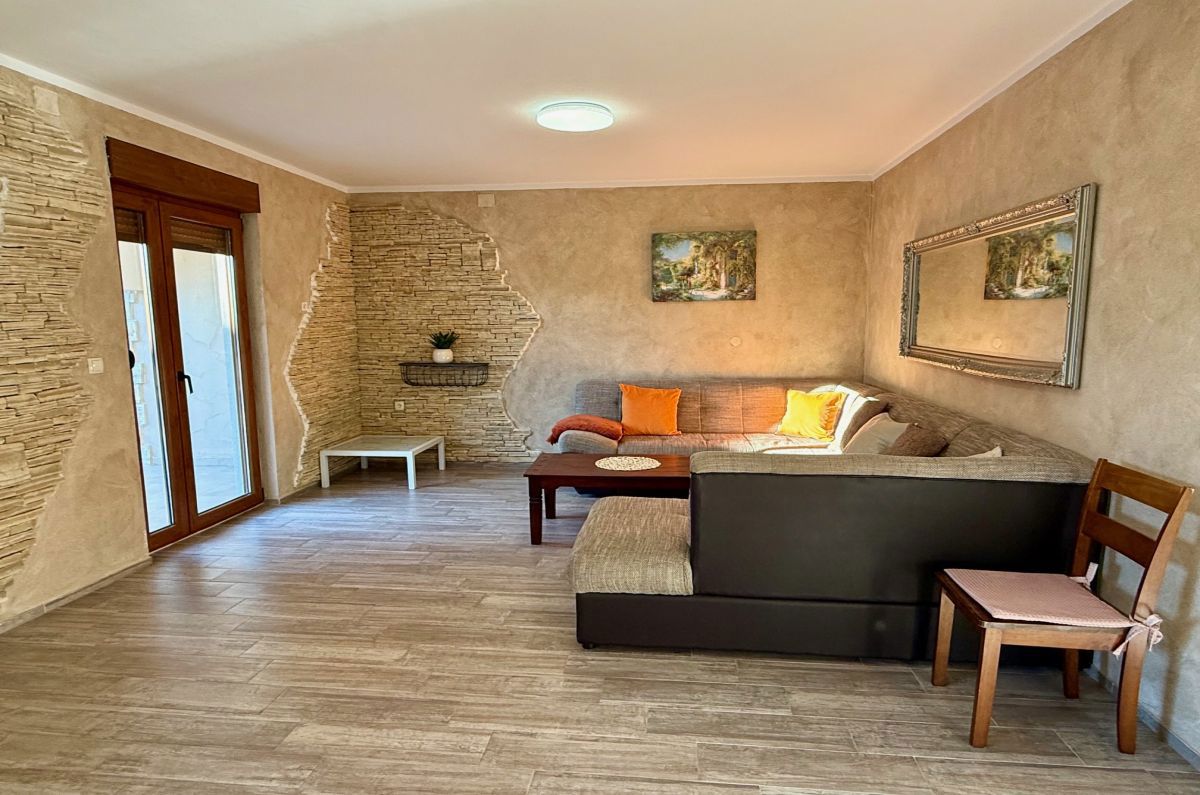 Casa, per la vendita, Città diKrk, Croazia, 200 m2, 490.000,00 EUR