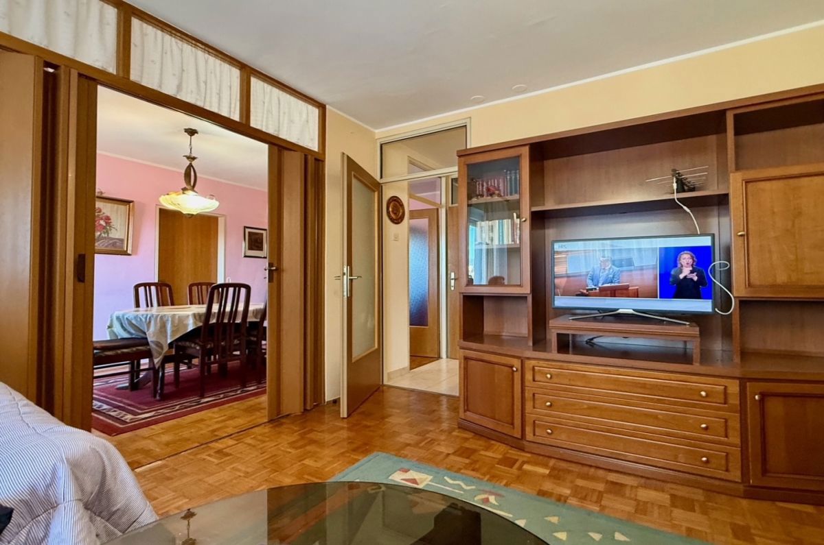 Apartamento, per la vendita, Fiume, Croazia, 81 m2, 305.000,00 EUR