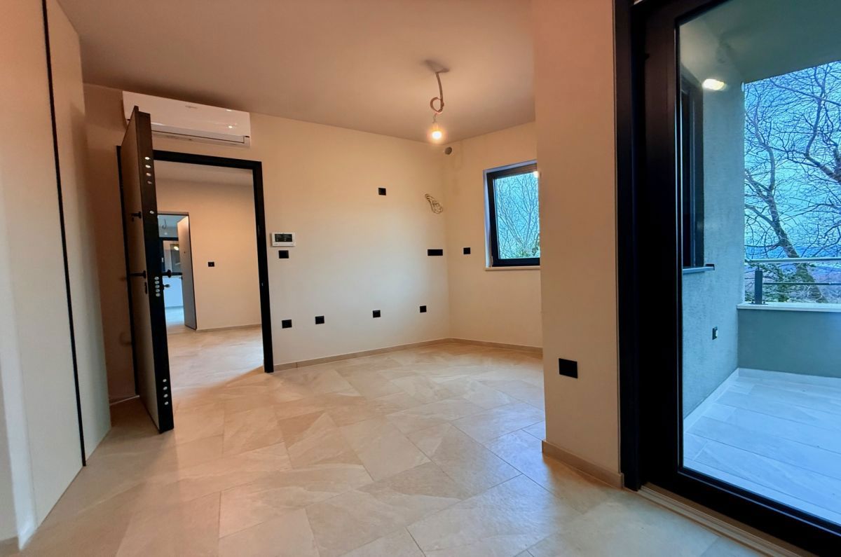 Appartamento, per la vendita, Omišalj, Croazia, 97 m2, 235.000,00 EUR